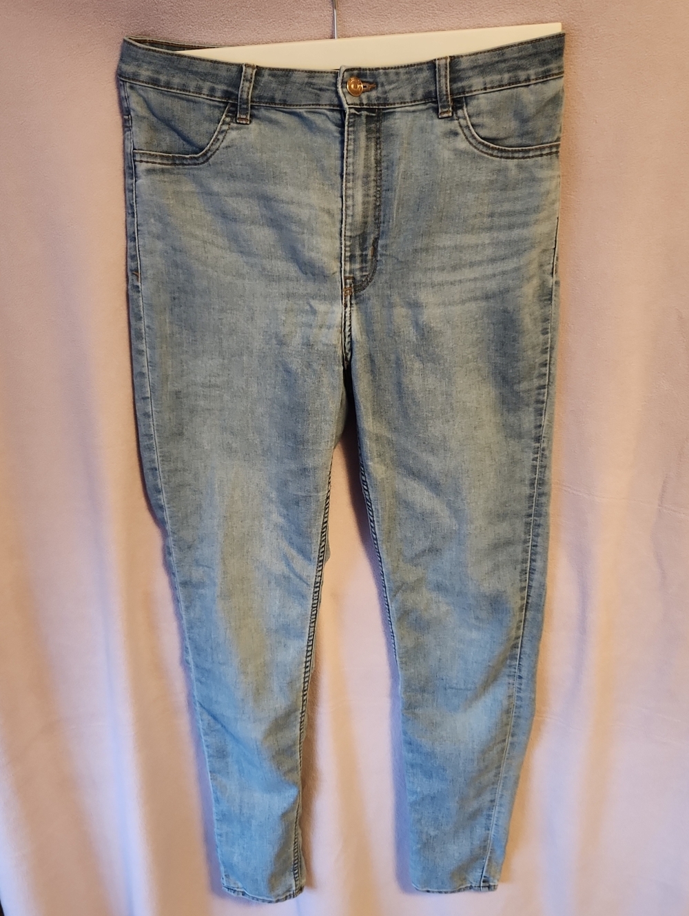 H&M Light Blue Skinny Jeans